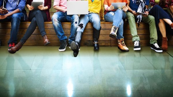 Ondererwijsraad komt met advies van brede brugklas en flexibilisering van het onderwijs