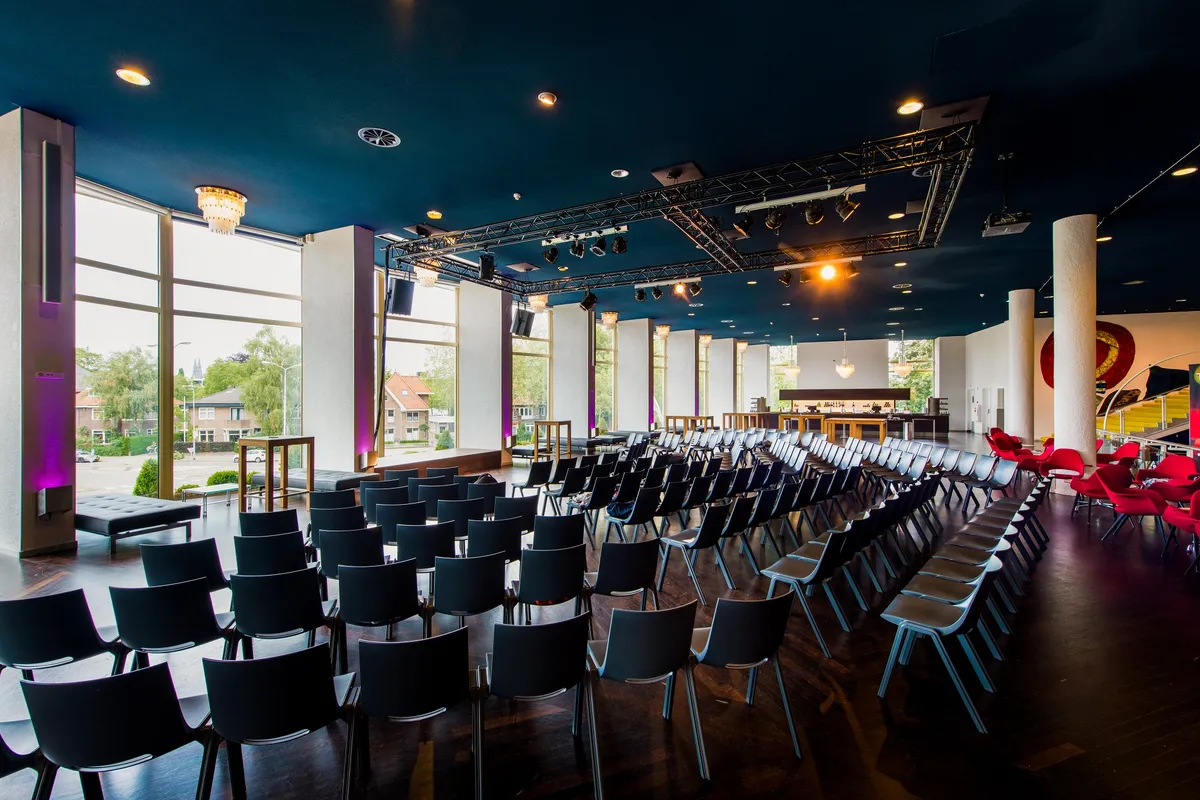 Grote Foyer Parktheater Eindhoven 1